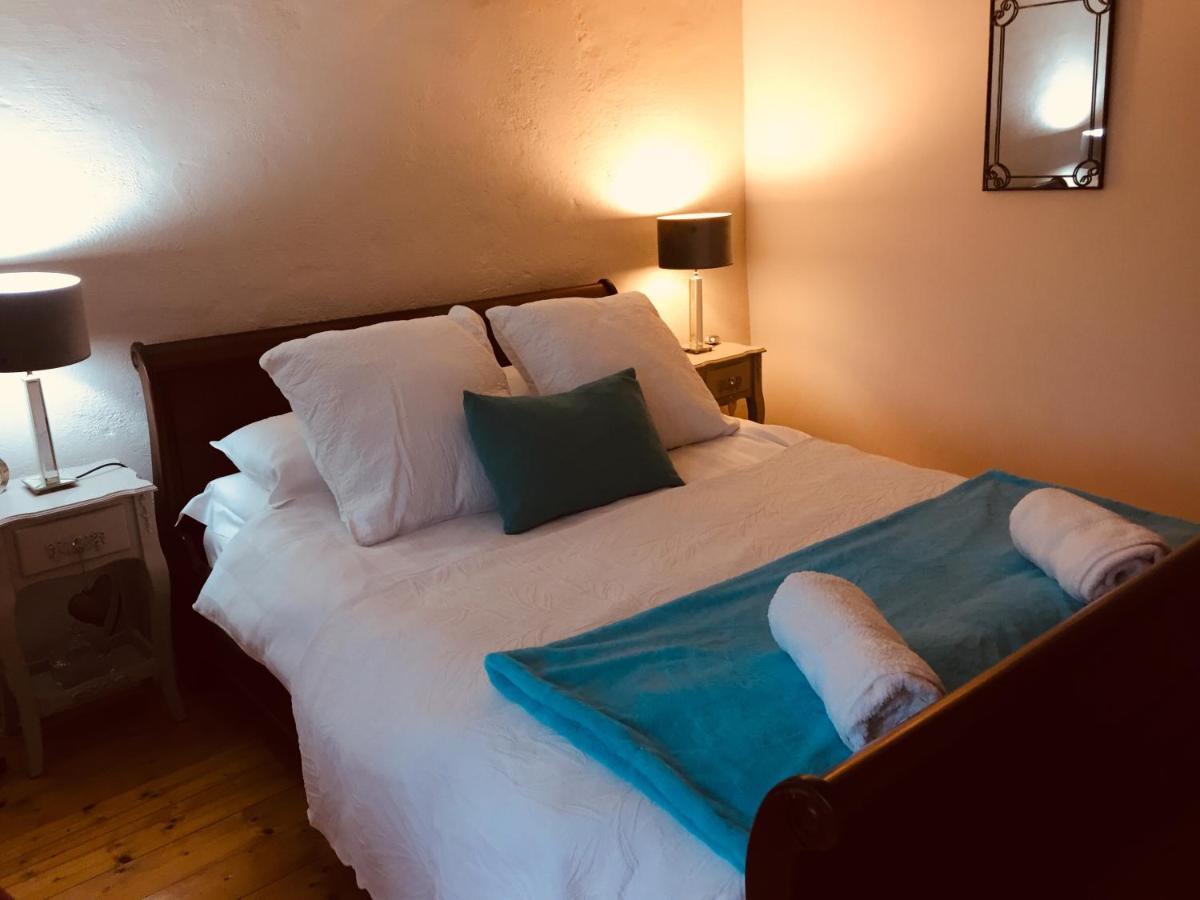 Trevejean Chambre D'Hotes De Charme Bed & Breakfast Guerledan Bagian luar foto